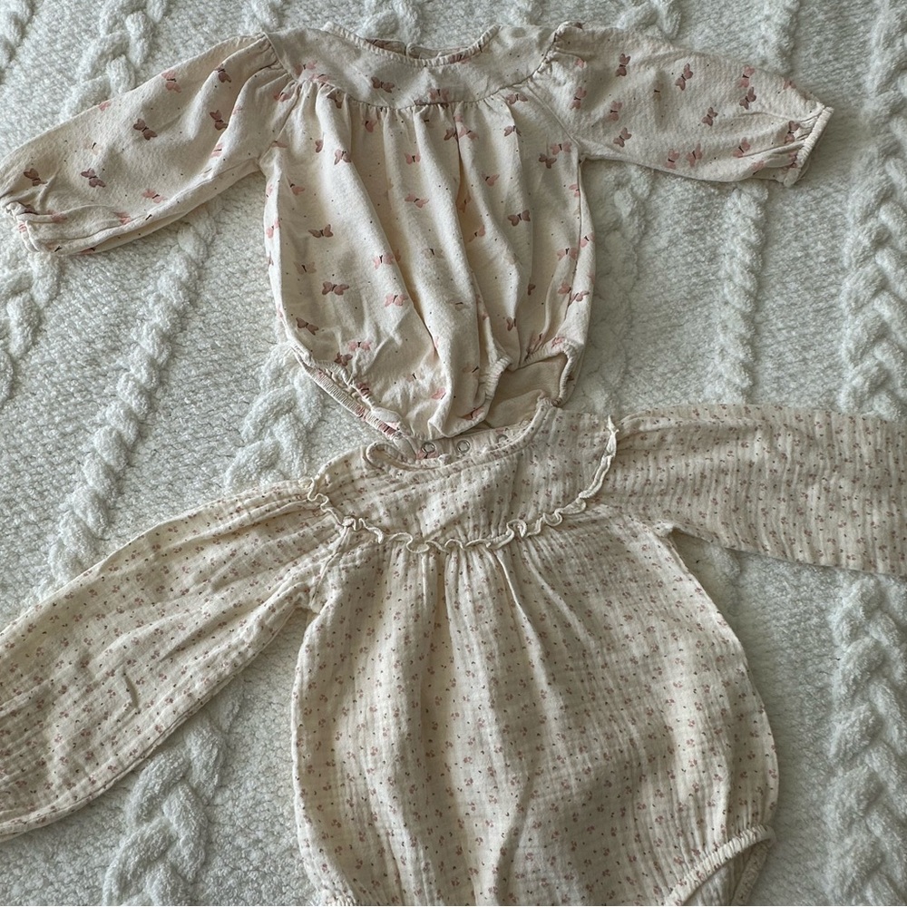 Zara babygirl floral and butterfly bodysuit bundle- size 12-18